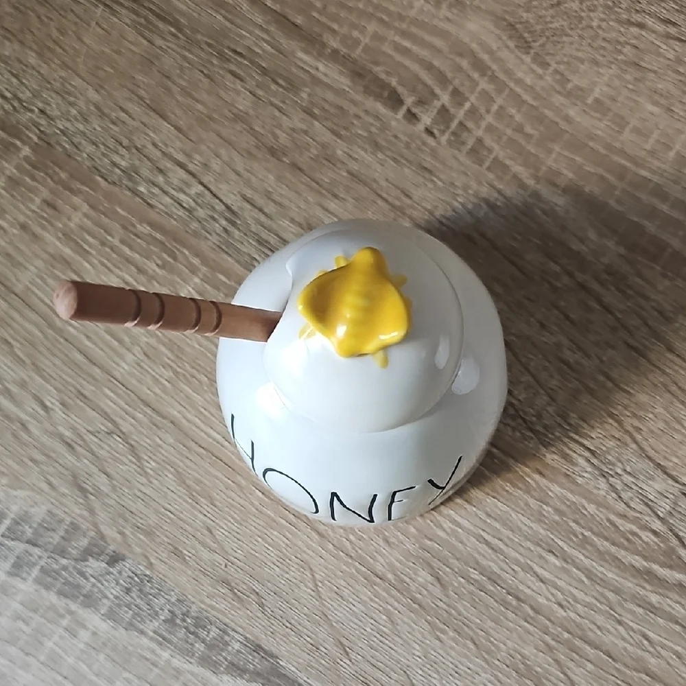 Rae Dunn White Honey and Cream Set